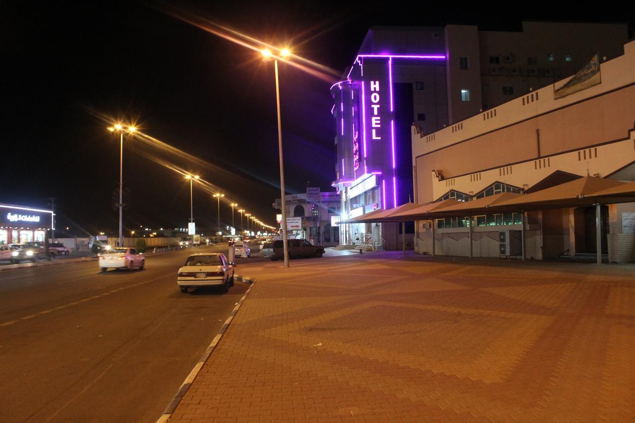 الغيوم والنجوم فرع 1 Najran Luaran gambar